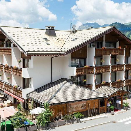 Ogmacchi Hotel Châtel Exterior foto